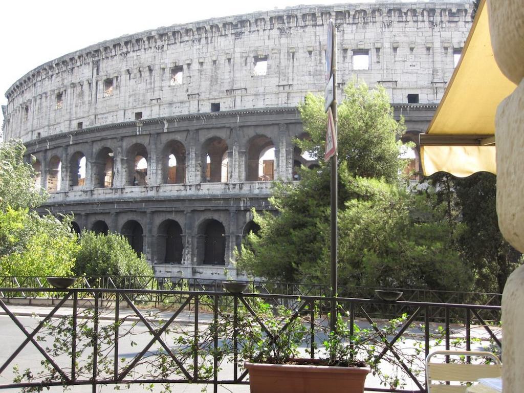 Vesta Domus Hotel Rome Exterior photo