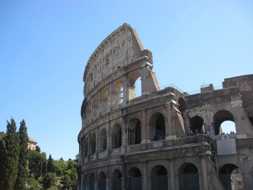Vesta Domus Hotel Rome Exterior photo